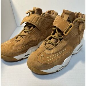 Pre owned 2016 wheat Nike Ken Griffeys Sneakers